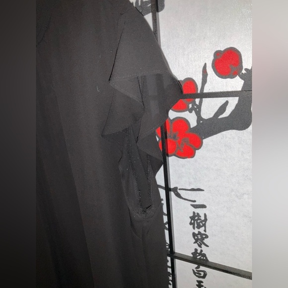 Vince Camuto 2XL High Collar Neck Short Sleeve Blouse - Picture 2 of 6